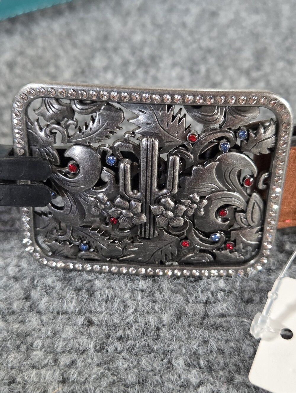 Catchfly Studio Girls Belt Size L Western Cactus Rhinestone Buckle Red Blue Faux - Picture 4 of 10